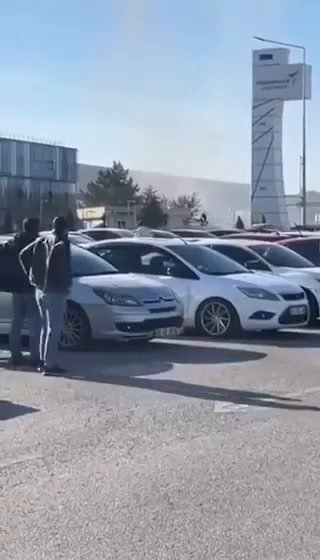 Turchia, attacco terroristico ad Ankara. Morti e feriti – video