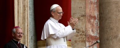 Con il Papa americano è tornato il mistero, sulla scia di Ratzinger e Romano Guardini