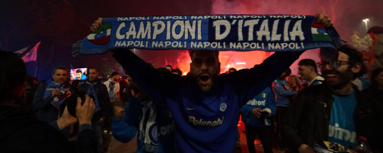 Napoli, scudetto. La squadra di Conte ha conquistato il quarto titolo della storia vincendo la Serie A 2025/2025